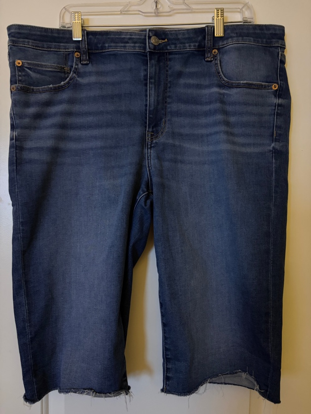 American Eagle Skinny Bermuda Stretch Jean Shorts 18